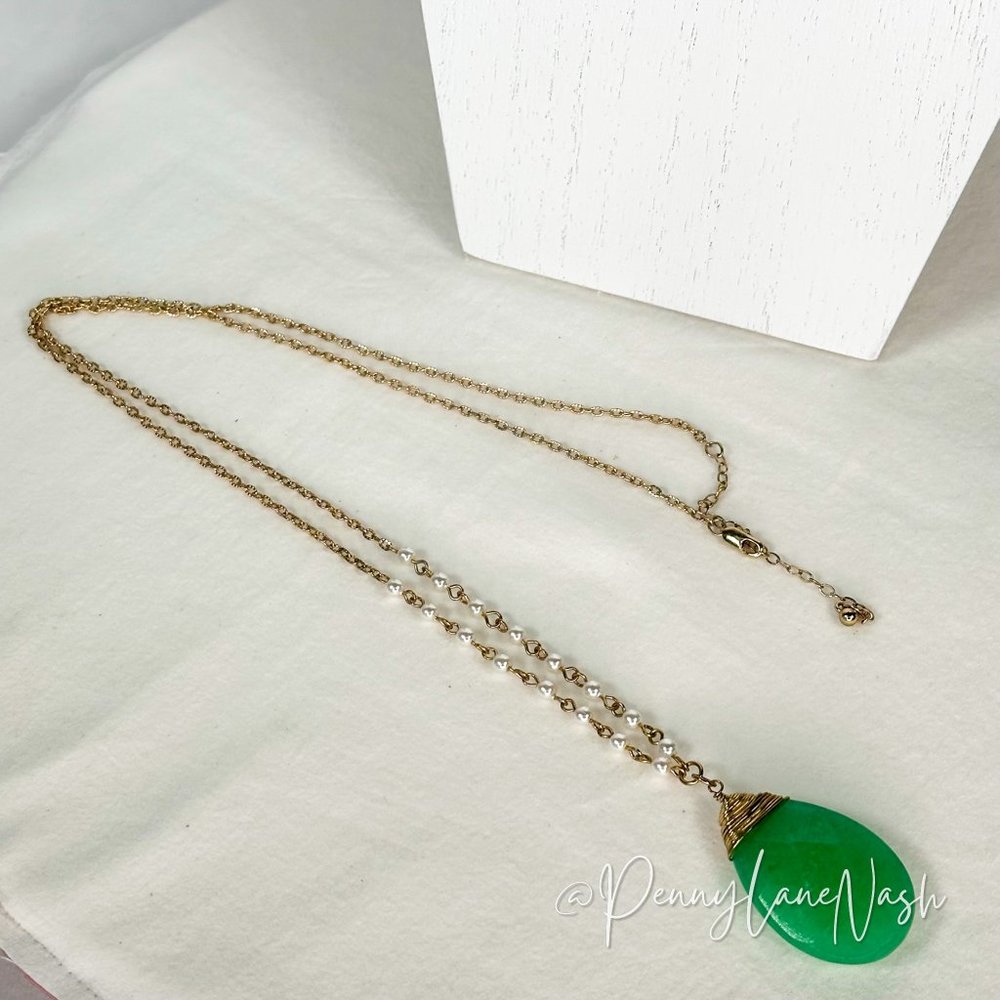 Vintage Green Oval Gem on Gold Chain& Mini Pearls Necklace - Picture 5 of 5